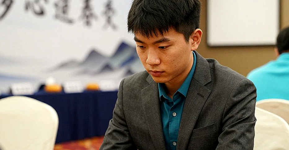 European Club Cup: Under the 'Perfect' Headline for Novy Bor and SuperChess, a 60-Minute Scotch Advertisement European Club Cup: Under the 'Perfect' Headline for Novy Bor and SuperChess, a 60-Minute Scotch Advertisement
