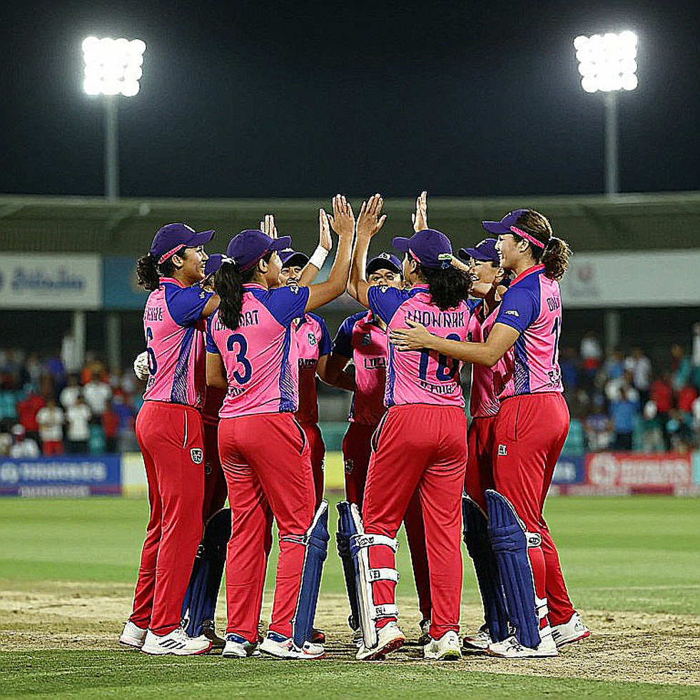 The Auction Prices the Average, Not the Phase: Where the IPL Retention Market Is Actually Mispricing